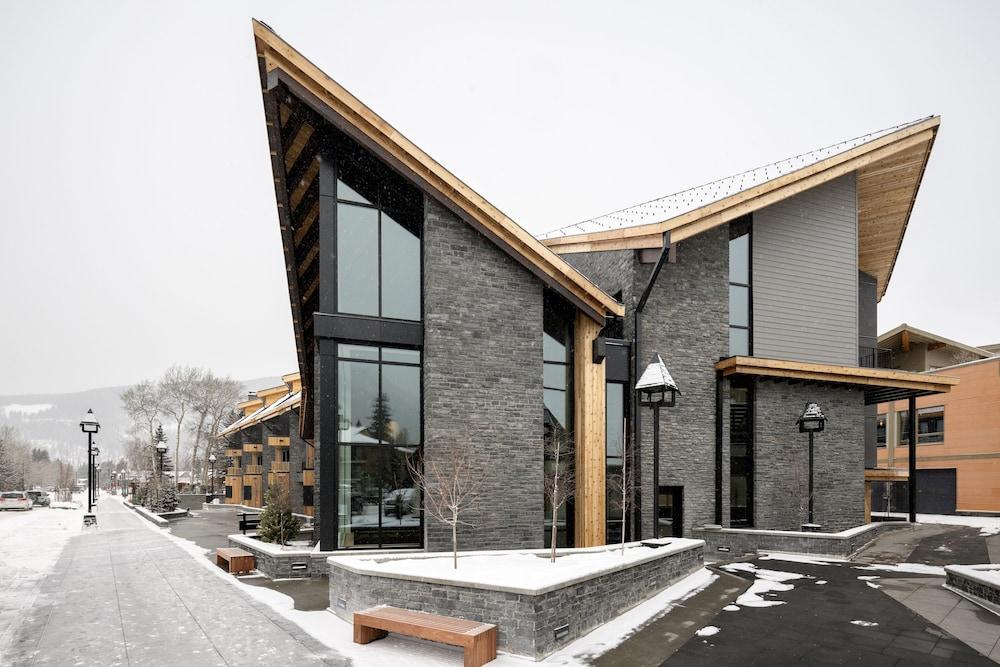 Homestead Inn Банф Экстерьер фото