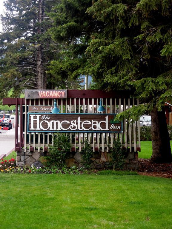 Homestead Inn Банф Номер фото
